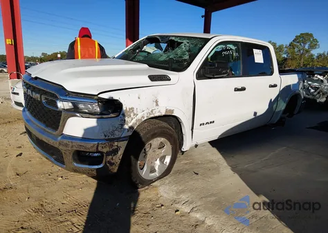 2025 Ram 1500 Big Horn 4X4 5'7 Box z USA, uszkodzony, nr VIN 1C6SRFFPXSN562278